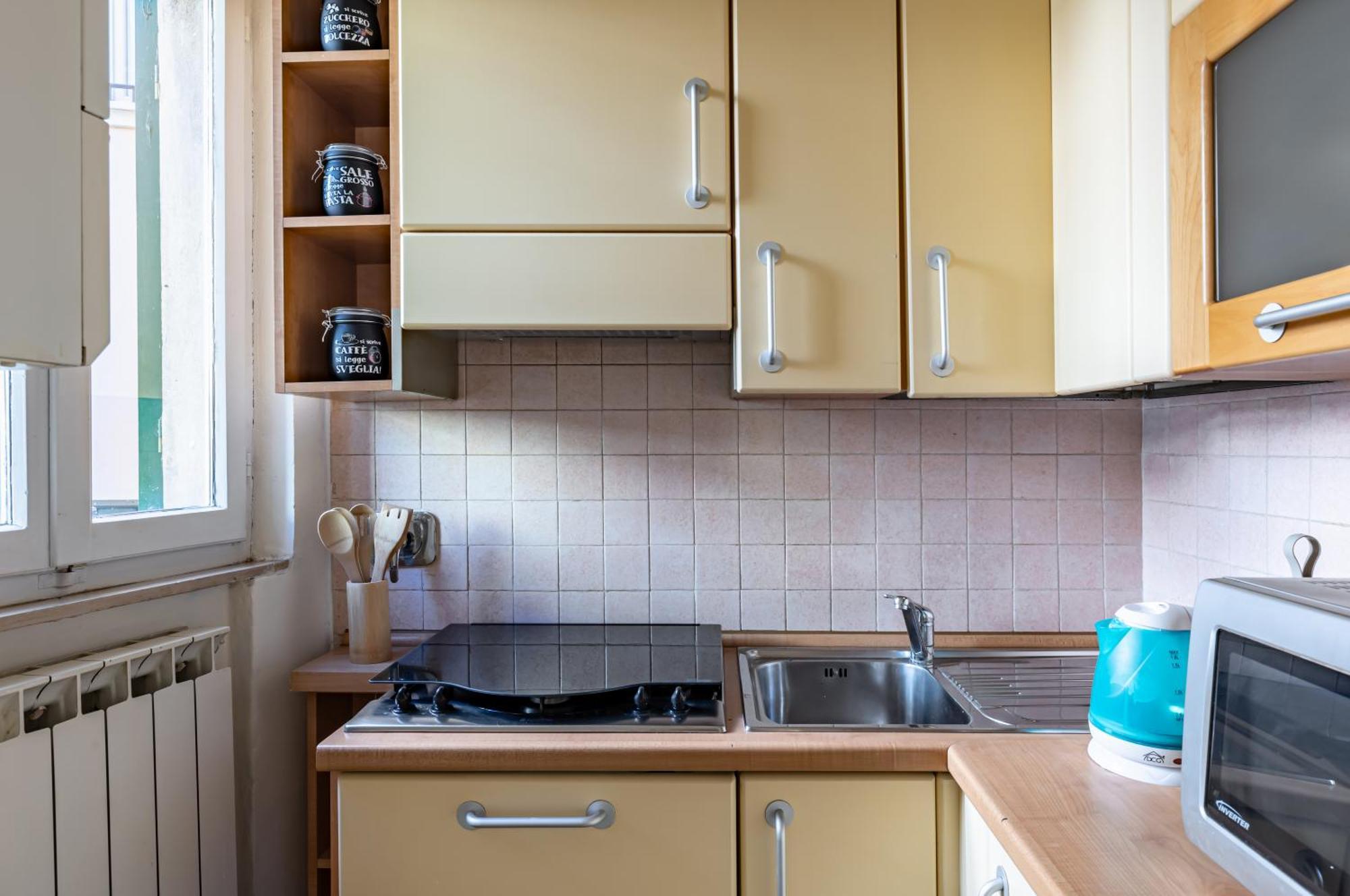 Urban Oasis: Central Apartment With Garden Perugia Buitenkant foto